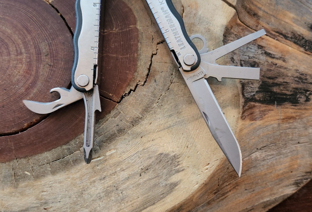 Leatherman KICK Multi Tool Multitool Knife – Great Condition – G33