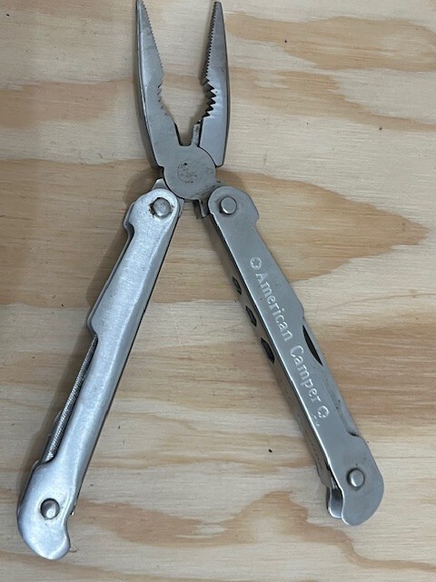 Vintage American Camper 16 IN 1 Multi-Tool Stainless STEEL – Great condition