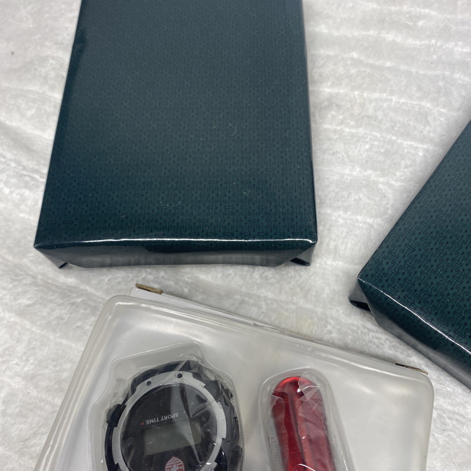 3 STEELEDGE WATCH SET. NEW OPEN BOX WATCH COMPASS AND MULTITOOL