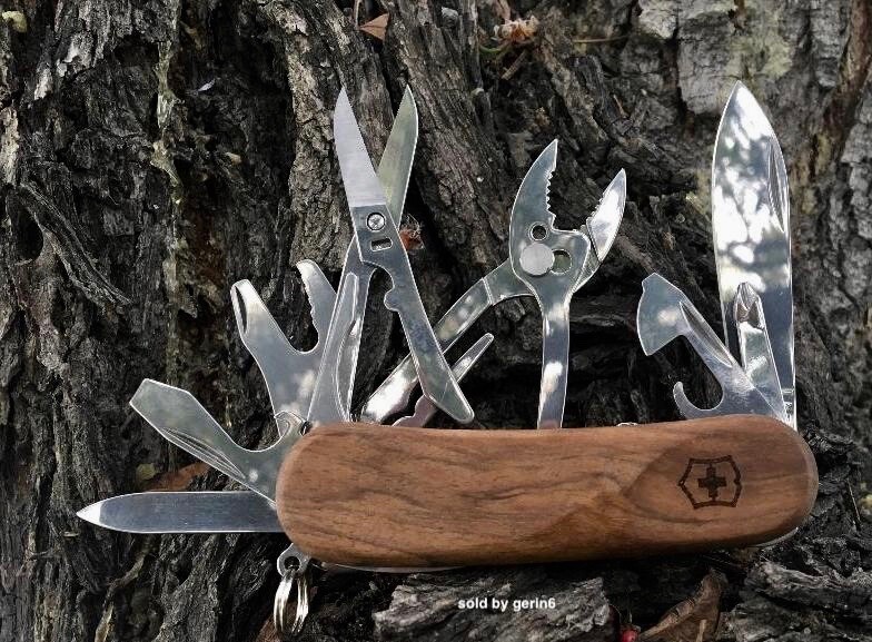 Victorinox Swiss Army Knife, Evolution Walnut Wood S557, 2.5221.S63, New In Box