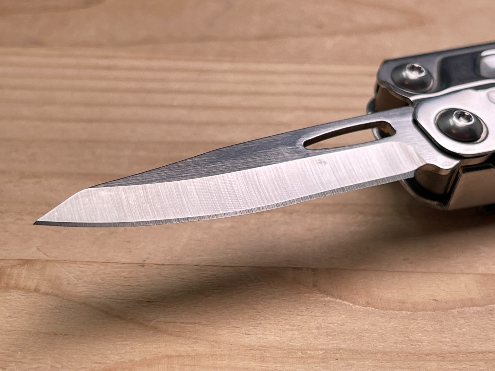 Leatherman Bolster Folding Multi-tool Knife Plier