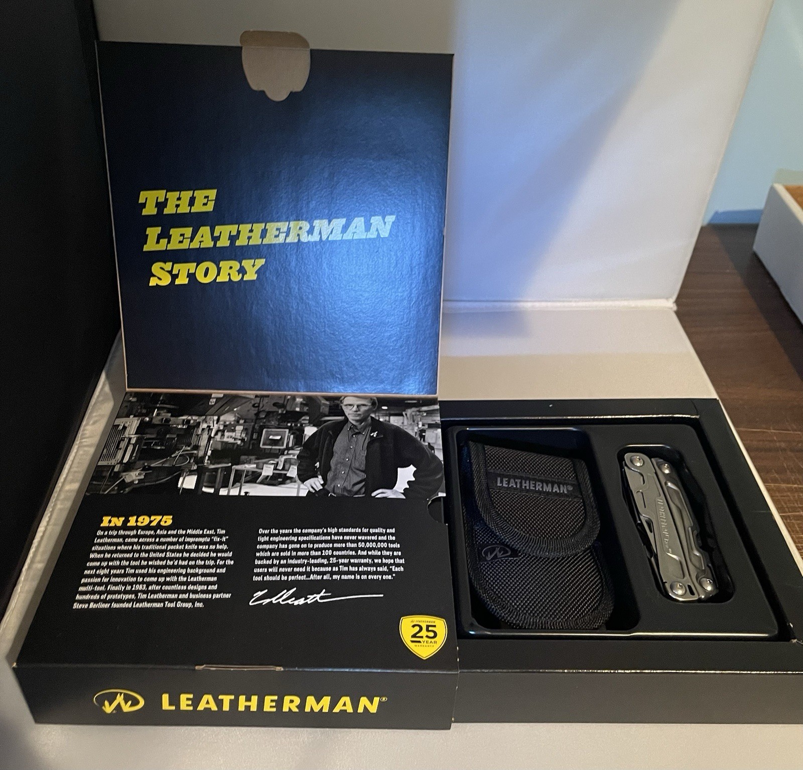 LM89 Leatherman Rev Stainless W/ Nylon Sheath