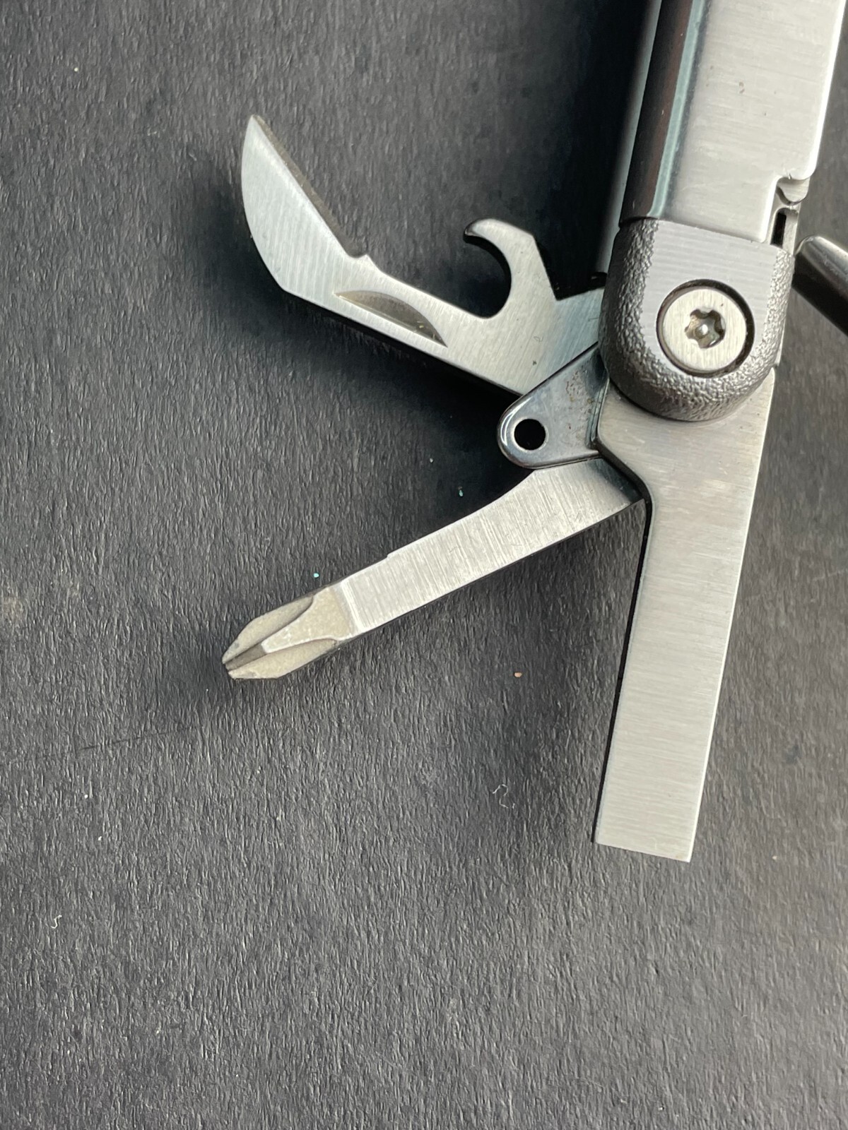 Original Leatherman Wave Multi-Tool Pliers – Retired