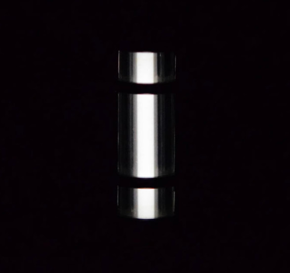 Titanium Key Chain Outdoor Life Saving Tool 25 Year Emergency Light