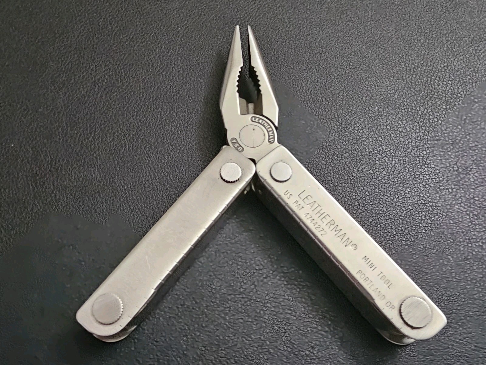 Vintage 90s Leatherman Mini Tool US Pat. 4744272 Made In USA Excellent