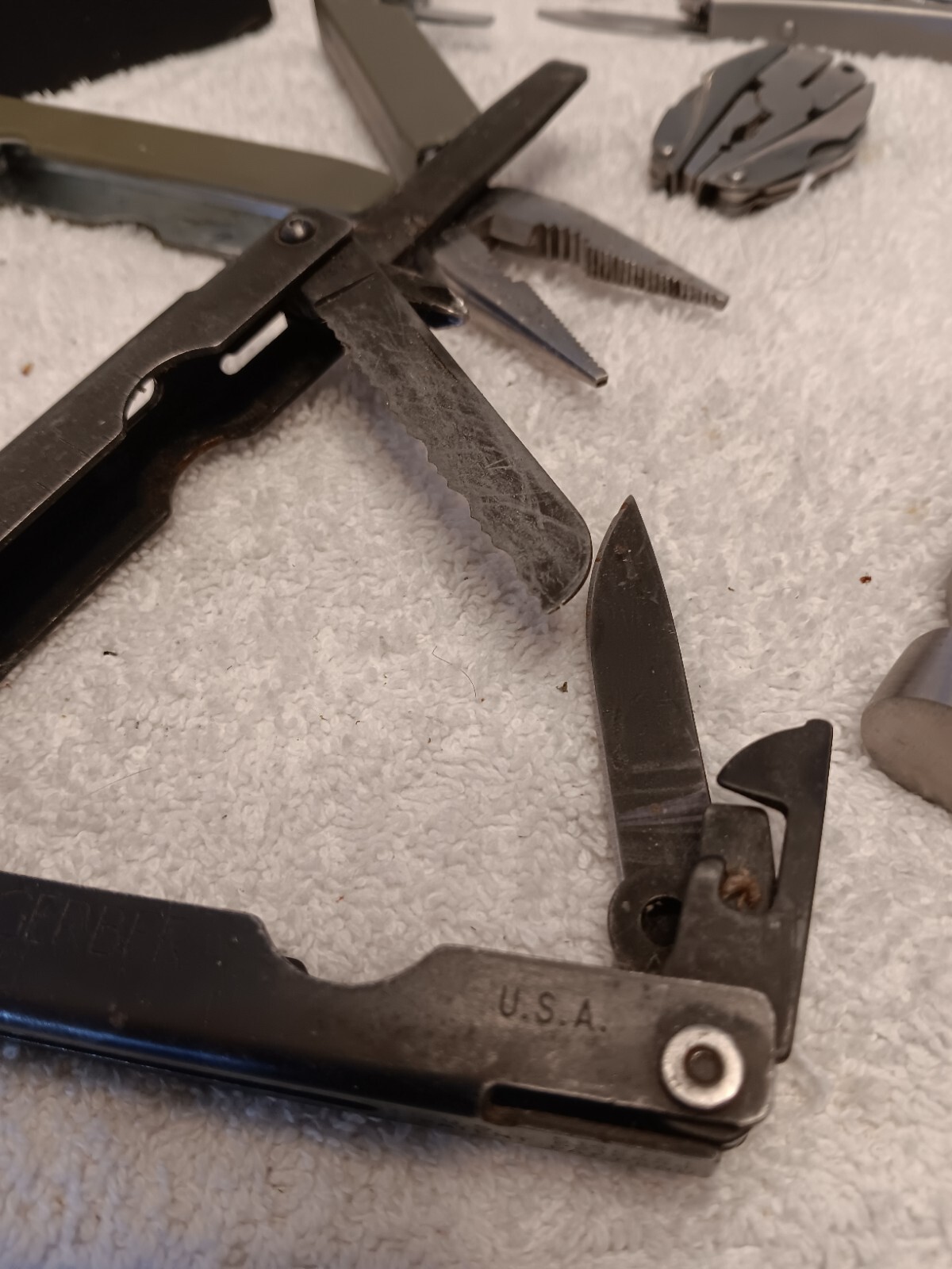 Work Zone Multitool And 6 Other Multiple Utility Tools .7 Total Tools