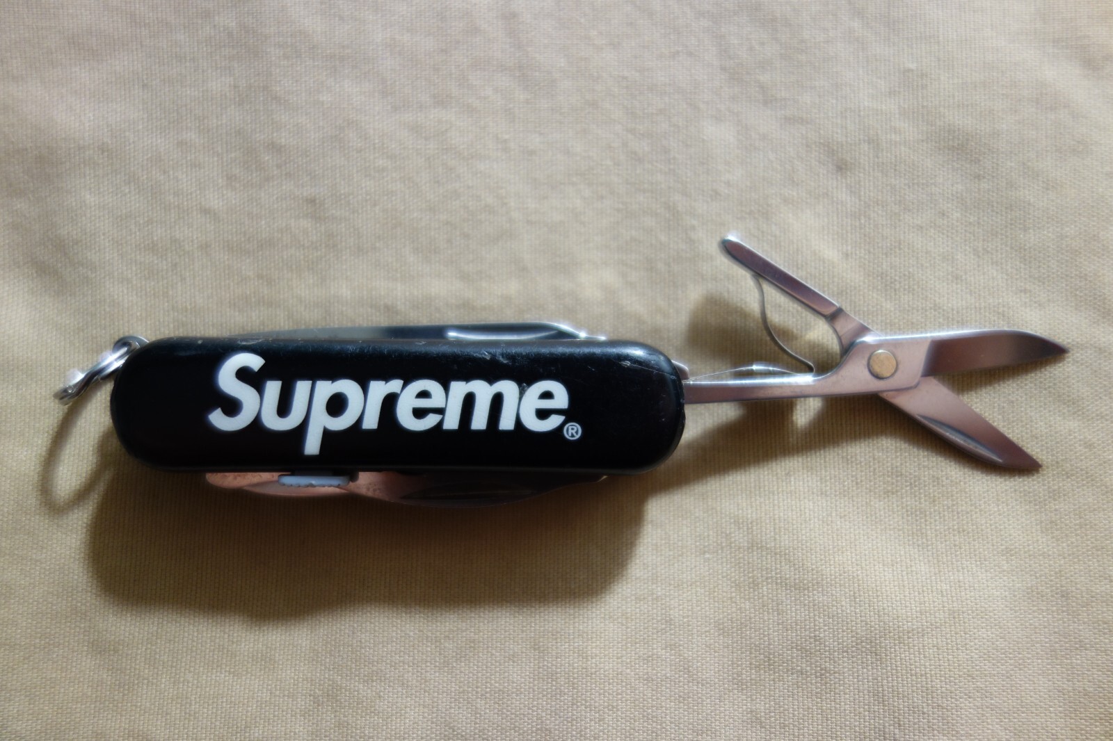 Supreme Fall/Winter 2014 Victorinox Swiss Army Manager (Black) O/S FW14A28