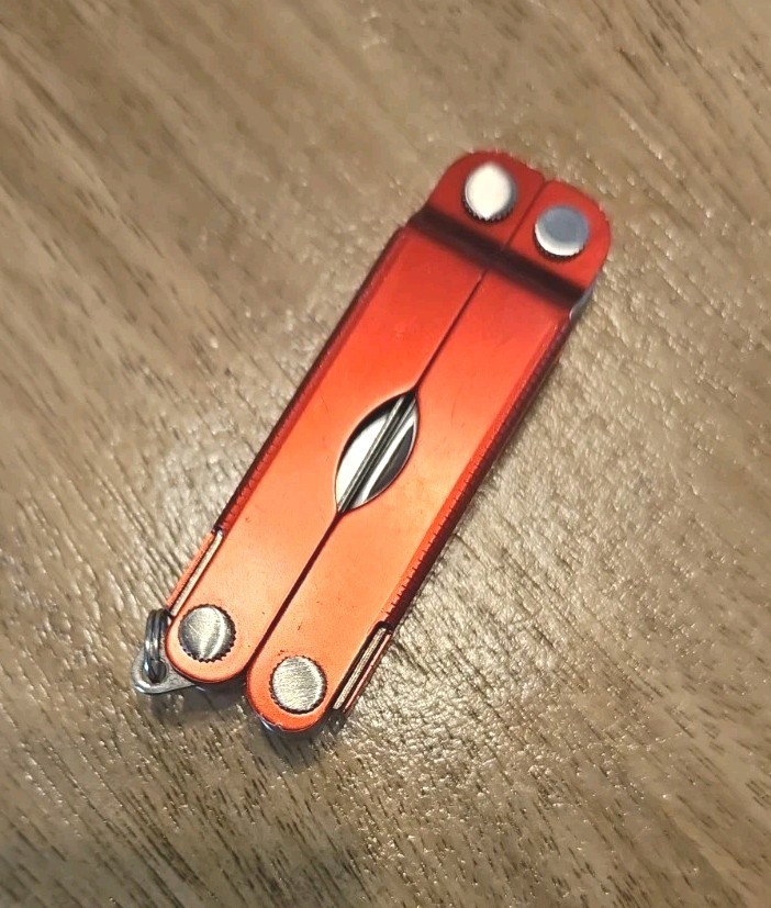 Leatherman Multi-Tool Micra Red Stainless Keychain Scissors Pocket Knife USA EDC
