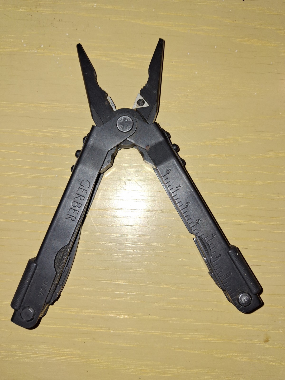 Gerber MP600 Multi-Tool Black Pliers, Knife, Saw, File, Screwdrivers USA Made