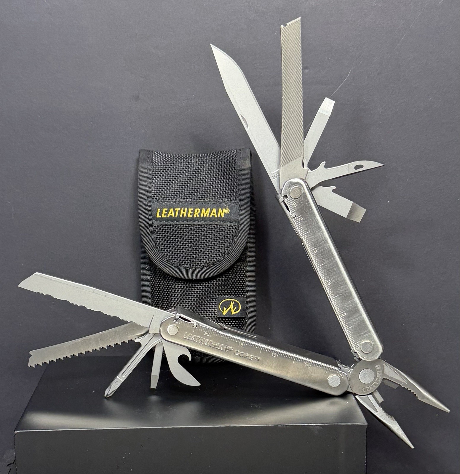 🔥Leatherman Core Multi Tool Large Retired Collectable Rare FREE SHIPPING!! NOS