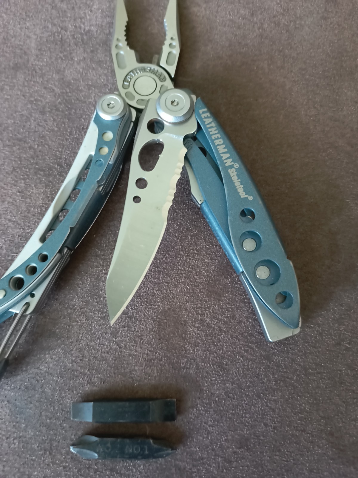 Leatherman Skeletool Stainless Steel Multi-Tools Denim Blue 05/23 Discontinued