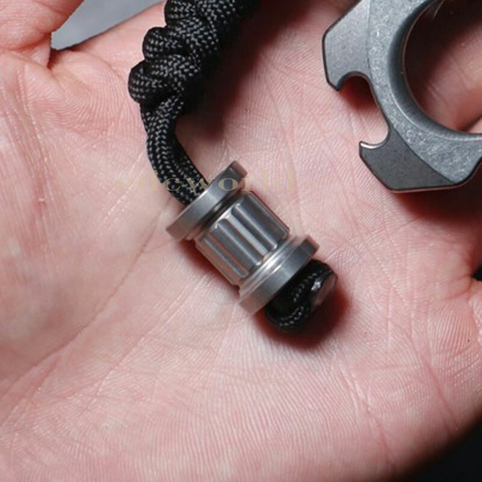EDC Titanium Alloy Knife Bead Key Parachute Cord Pendant Bead Lanyard DIY Tool
