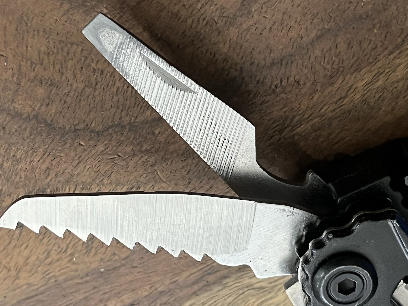 Basecamp Firestarter 11- in 1- 420 Stainless Steel Multitool Nice w/Molle Sheath