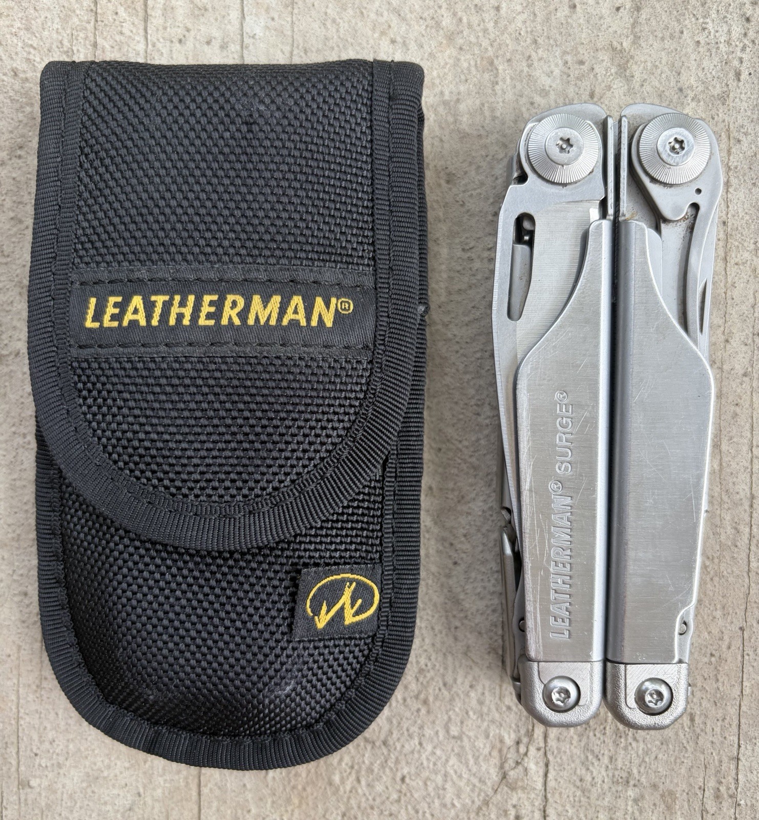 LEATHERMAN SURGE MULTI-TOOL IN BLACK NYLON SHEATH, EXCELLENT OVERALL USED!