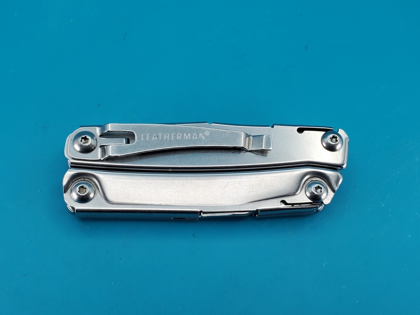 Leatherman Rev 3.8″ Multi-Tool, Stainless!