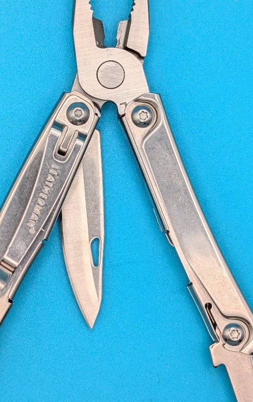 Leatherman Rev 3.8″ Multi-Tool, Stainless!