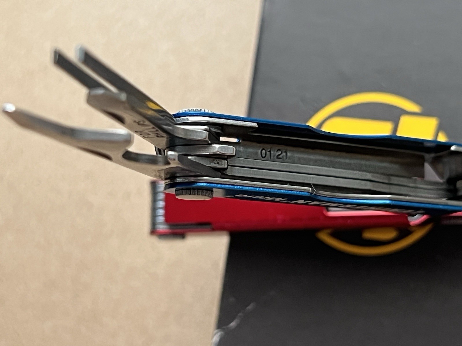LEATHERMAN Micra – Red & Blue, Mint in Box, Rare.