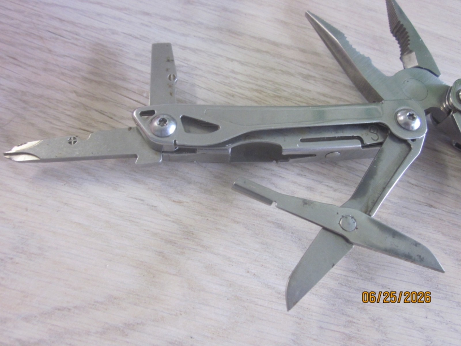 4 A+ USED USA MADE 5 WR (SMALL SIZE) VISE GRIPS & LEATHERMAN WINGMAN MULTI PLIER