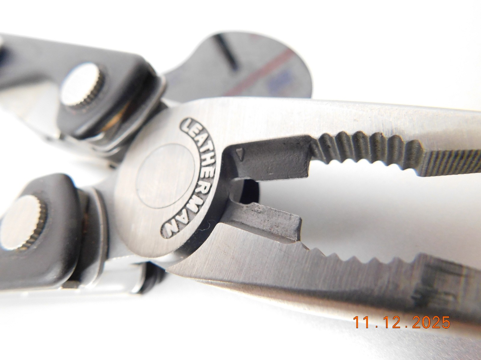Leatherman Charge AL Multi-Tool Knife Plier Wire Cutter Scissor Saw, retired