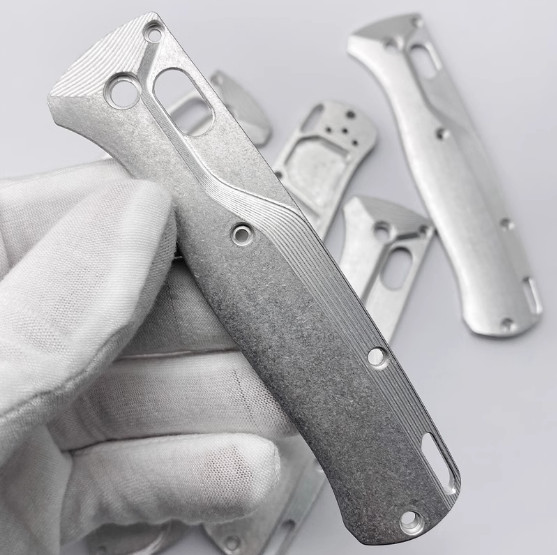 1Pair Aluminium Alloy Handle Patch for Benchmade Bugout 535 Cross Striation