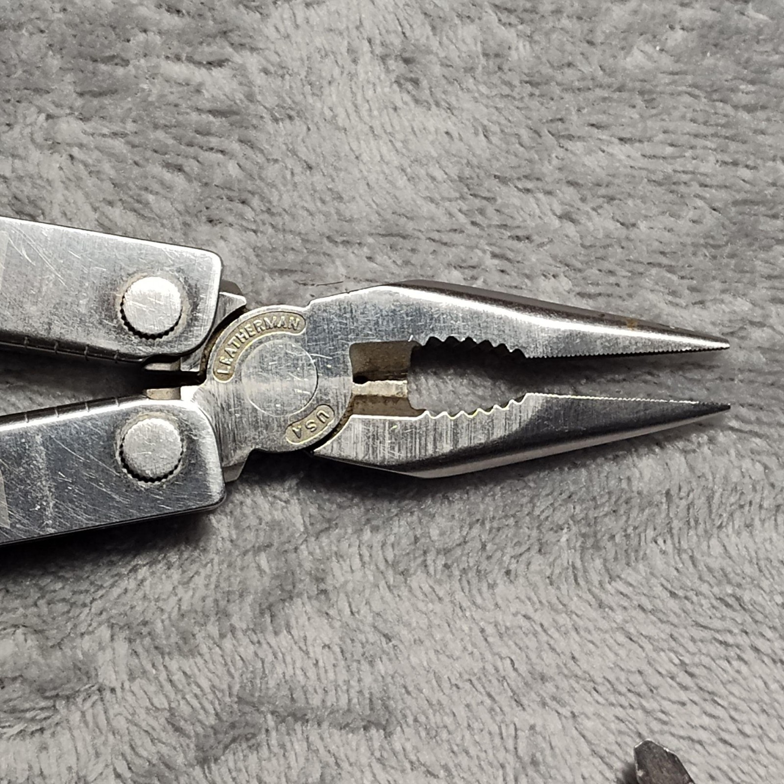Leatherman PST Micra Multi Tool Set Pliers Knife Scissors W/ Pock-Its Sheath
