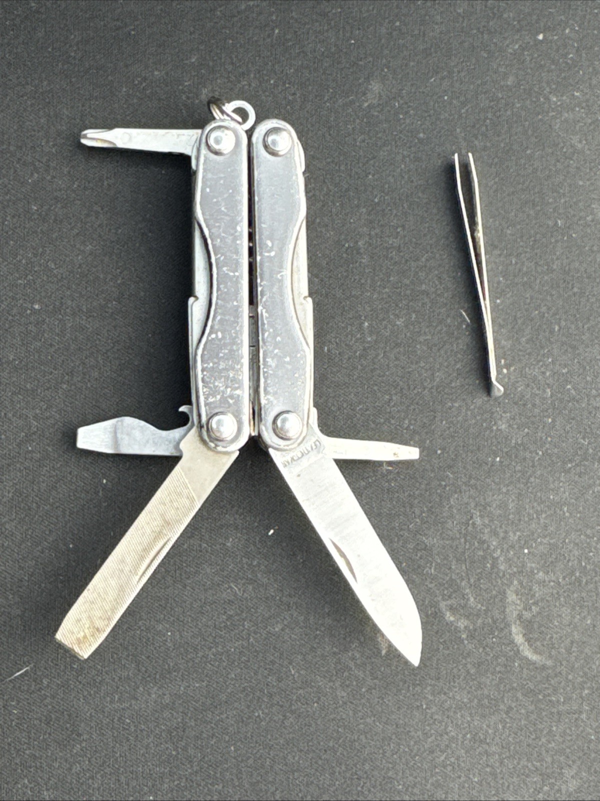 Leatherman Squirt E4 Multi-Tool w/Wire Strippers Gray 3400.2