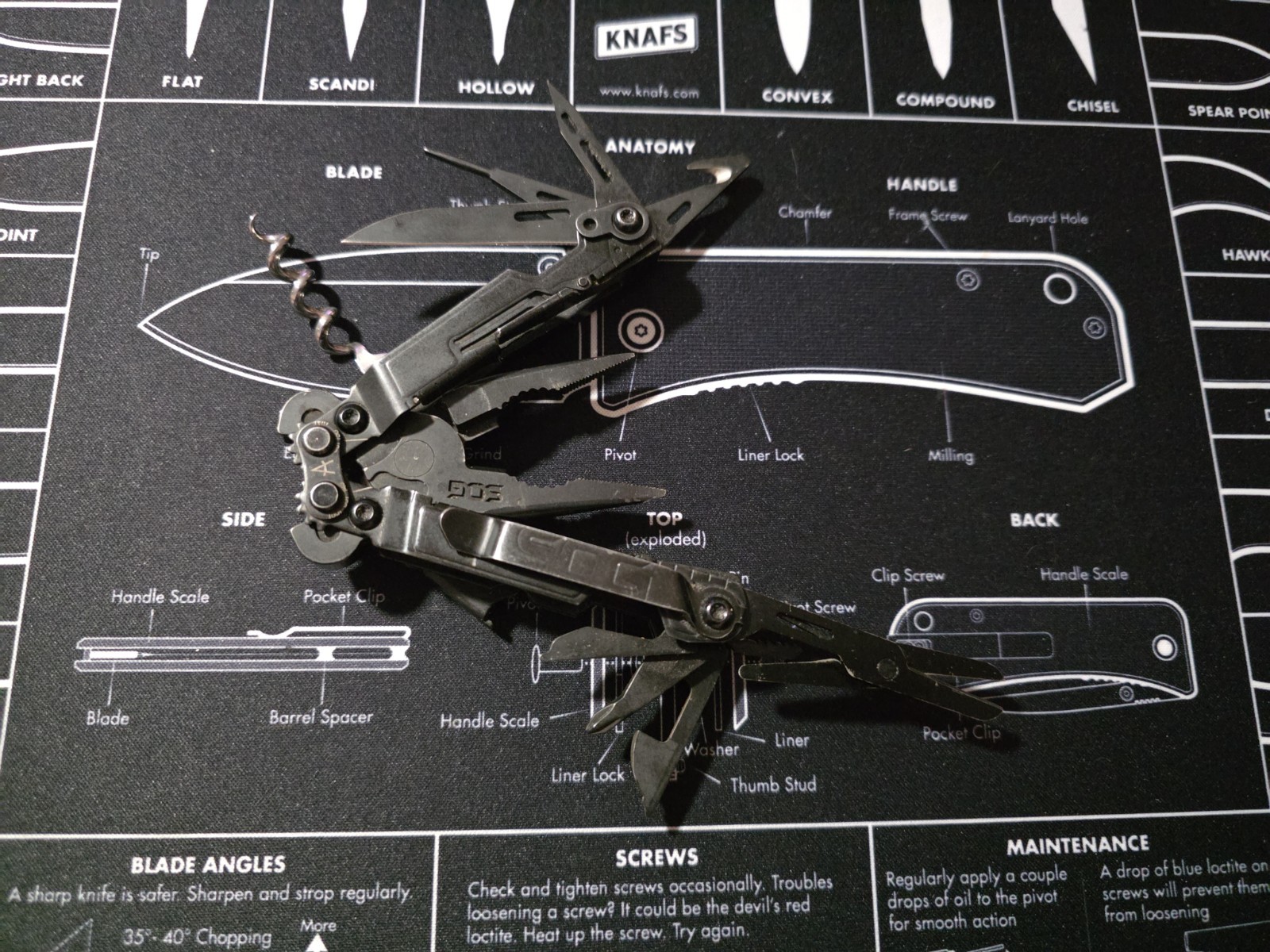SOG PowerLiter Black Multi-tool
