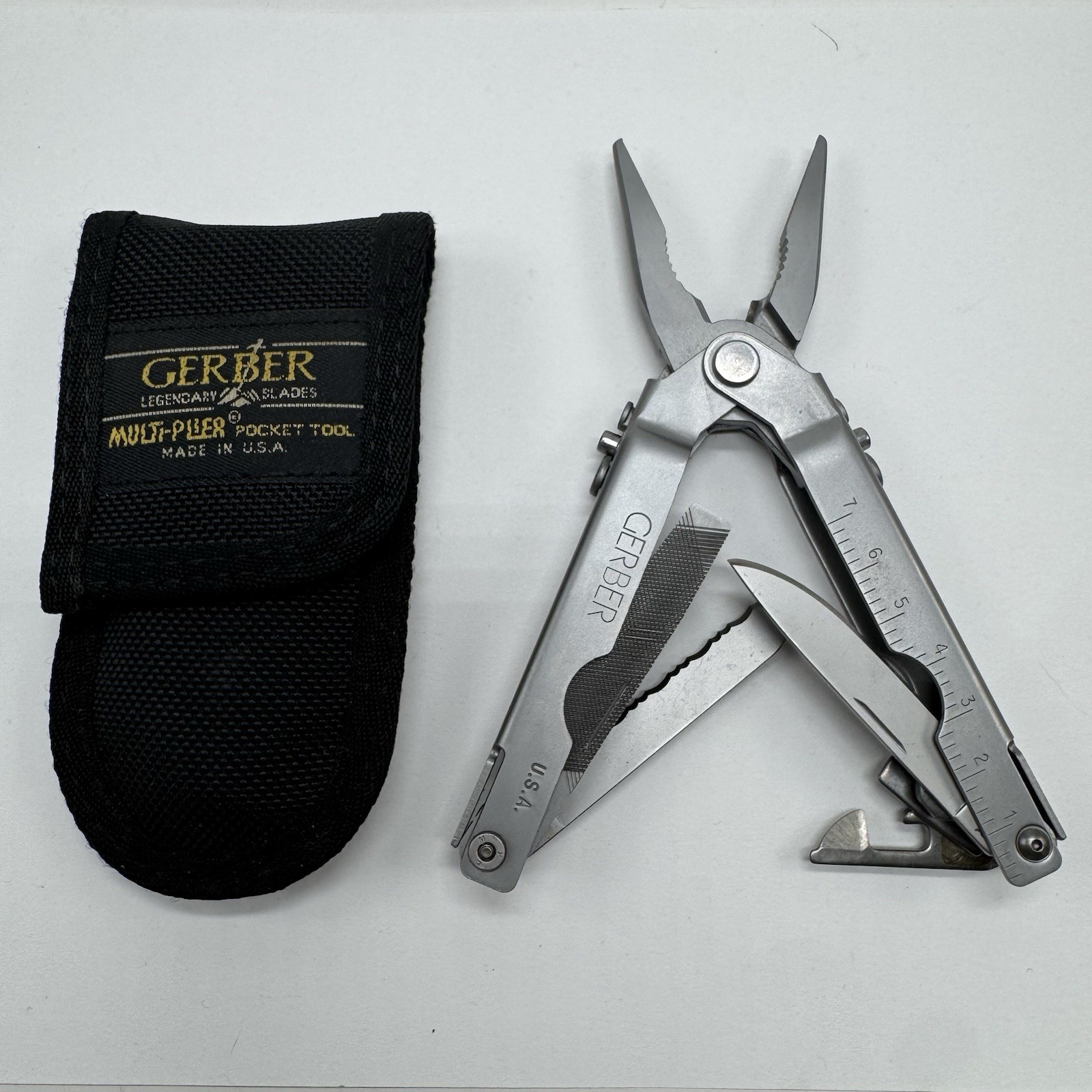 Vintage Gerber USA Multi Tool Patent 5142721 5212844 With Case