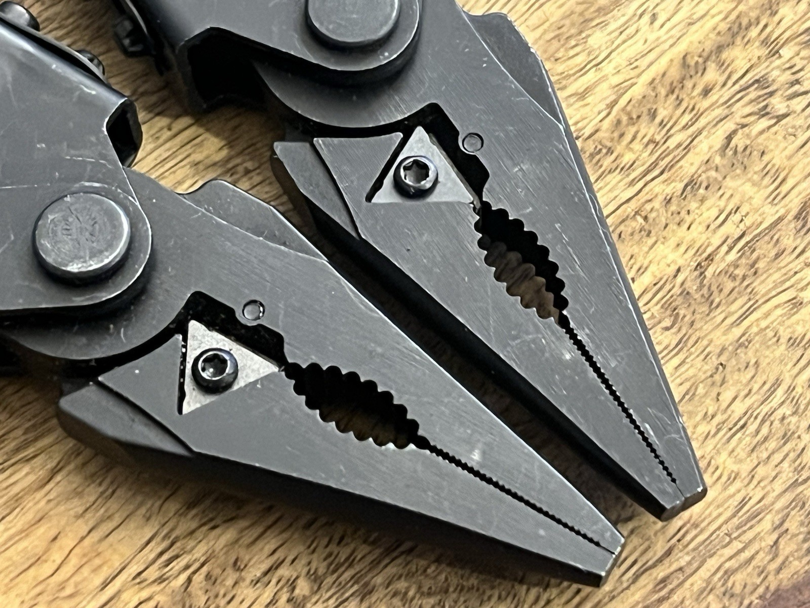 Gerber Multi Tool MP600 SUPER Nice! w/Gerber Sheath TSA Confiscated Lot 2