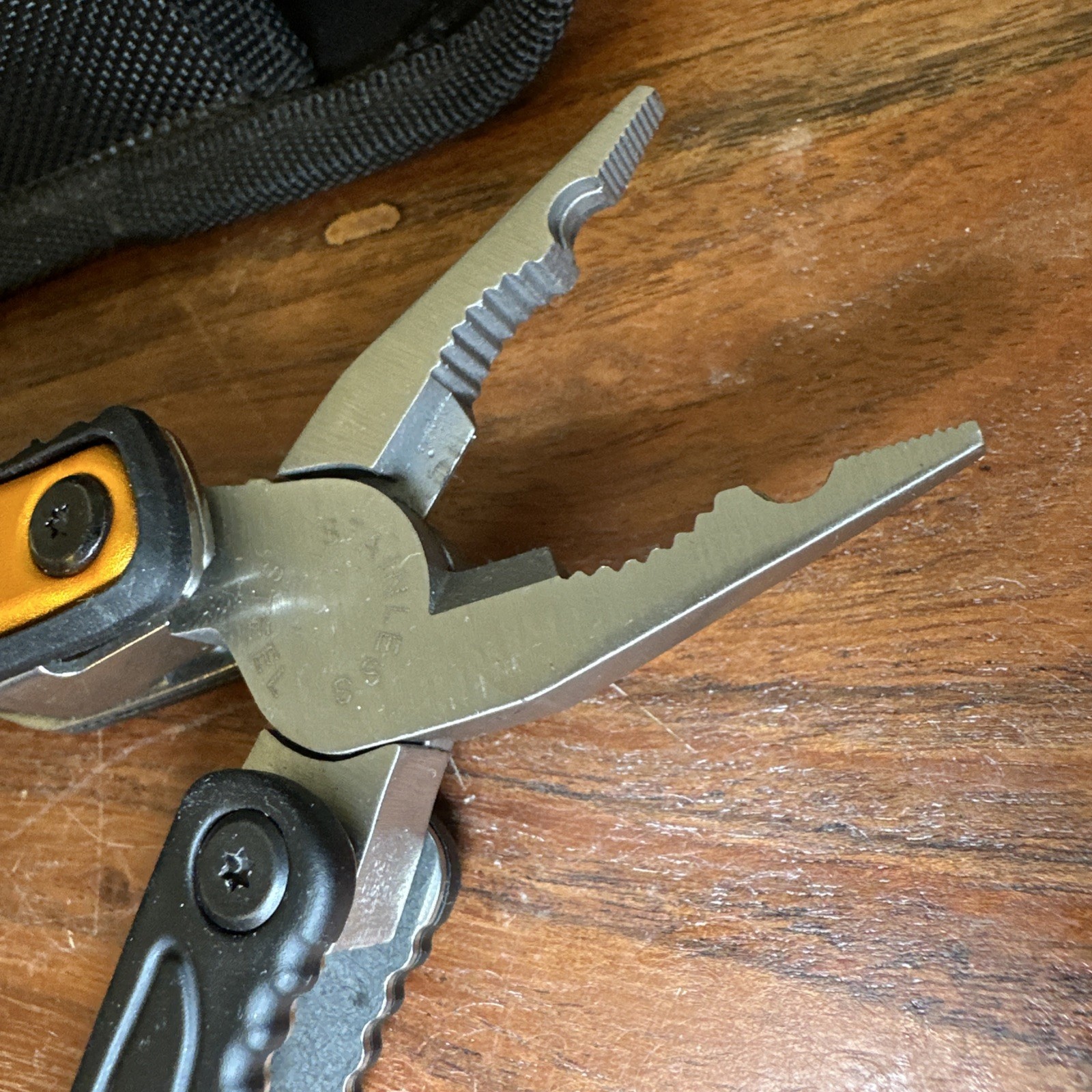 Caterpillar Multi Function Tool 9-in-1 980045