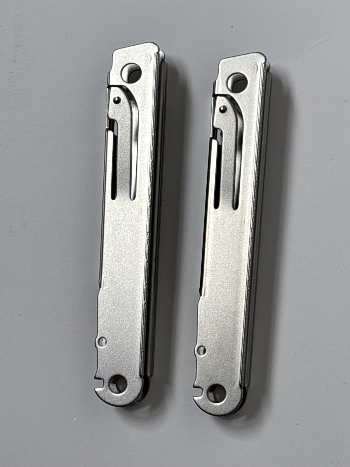 2 pcs Leatherman Wave Alpha Multitool Handle Parts Only