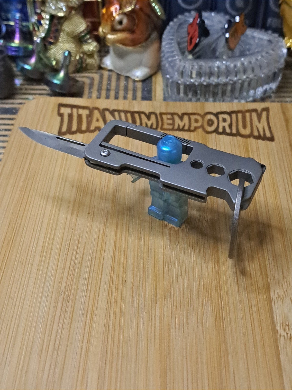 EDC Titanium Carabiner Multi-Tool