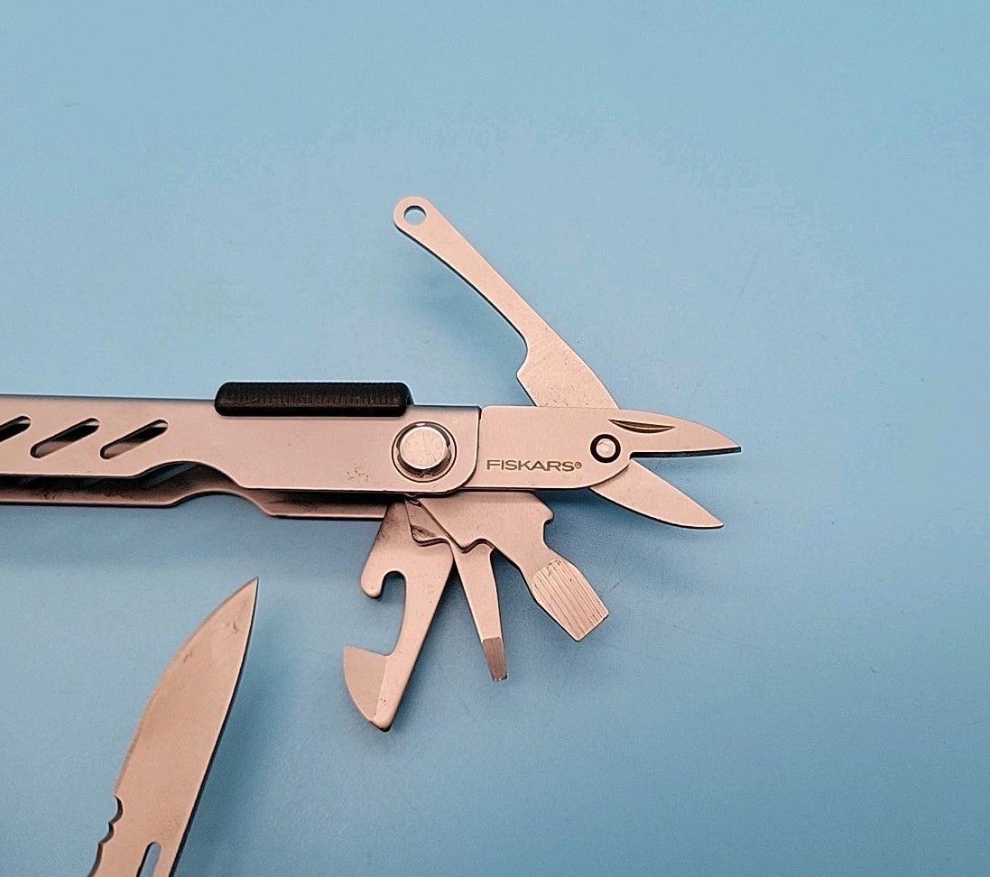 Gerber USA MP400 Compact Sport Multi-Plier Multi-Tool w/ Fiskars Scissors