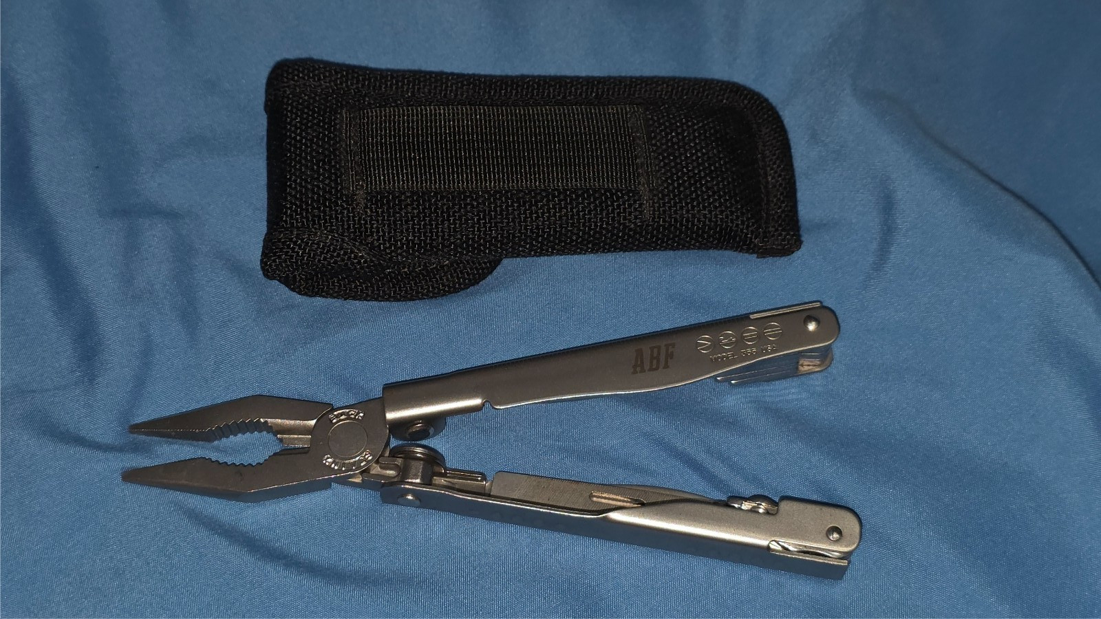 Buck Knives Bucktool USA Model 355 Multi-Tool With nylon sheath