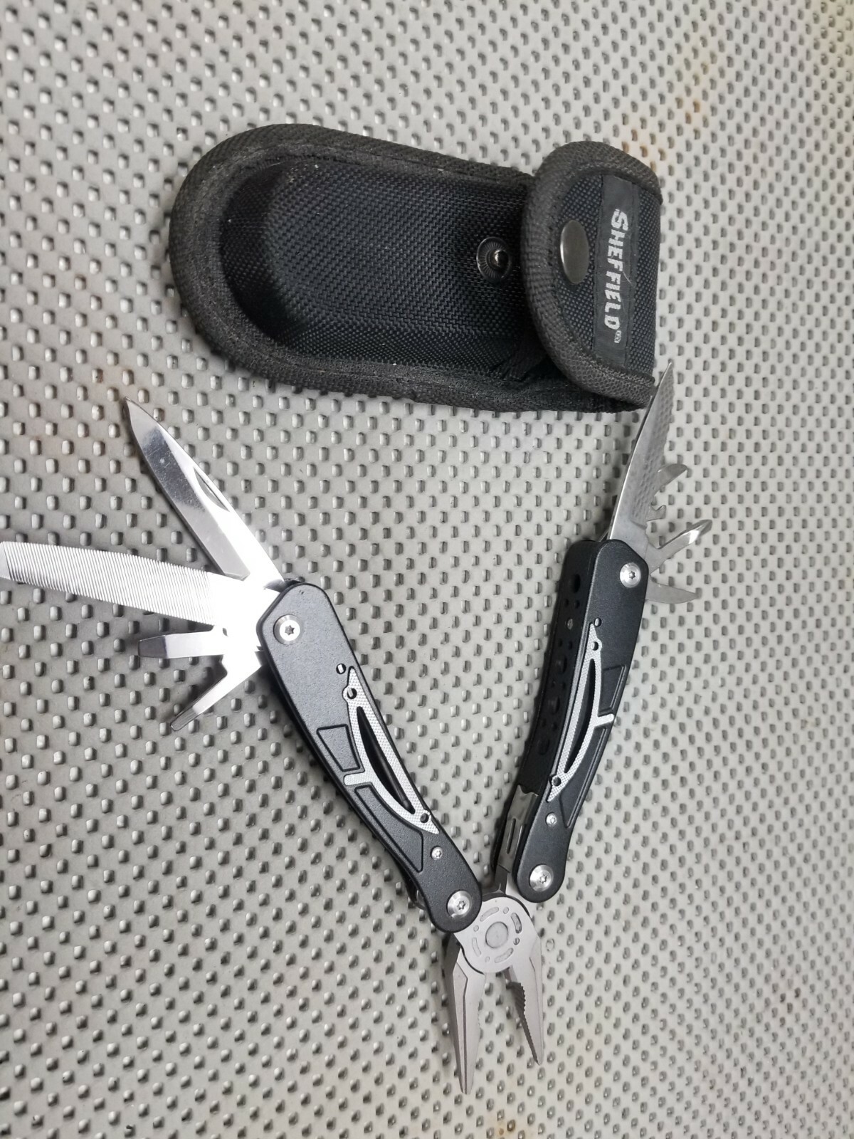 Sheffield 12 In 1 Multi Tool Black & Silver Pliers Wire Cutter Plain & Serrated