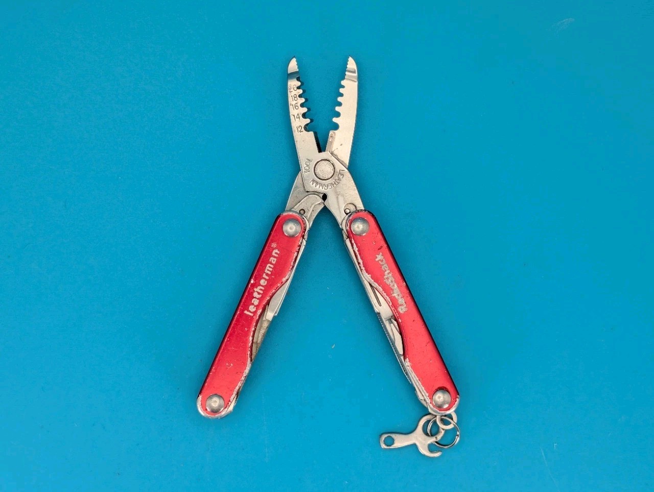 Leatherman Squirt ES4 USA Radio Shack! Limited Edition!