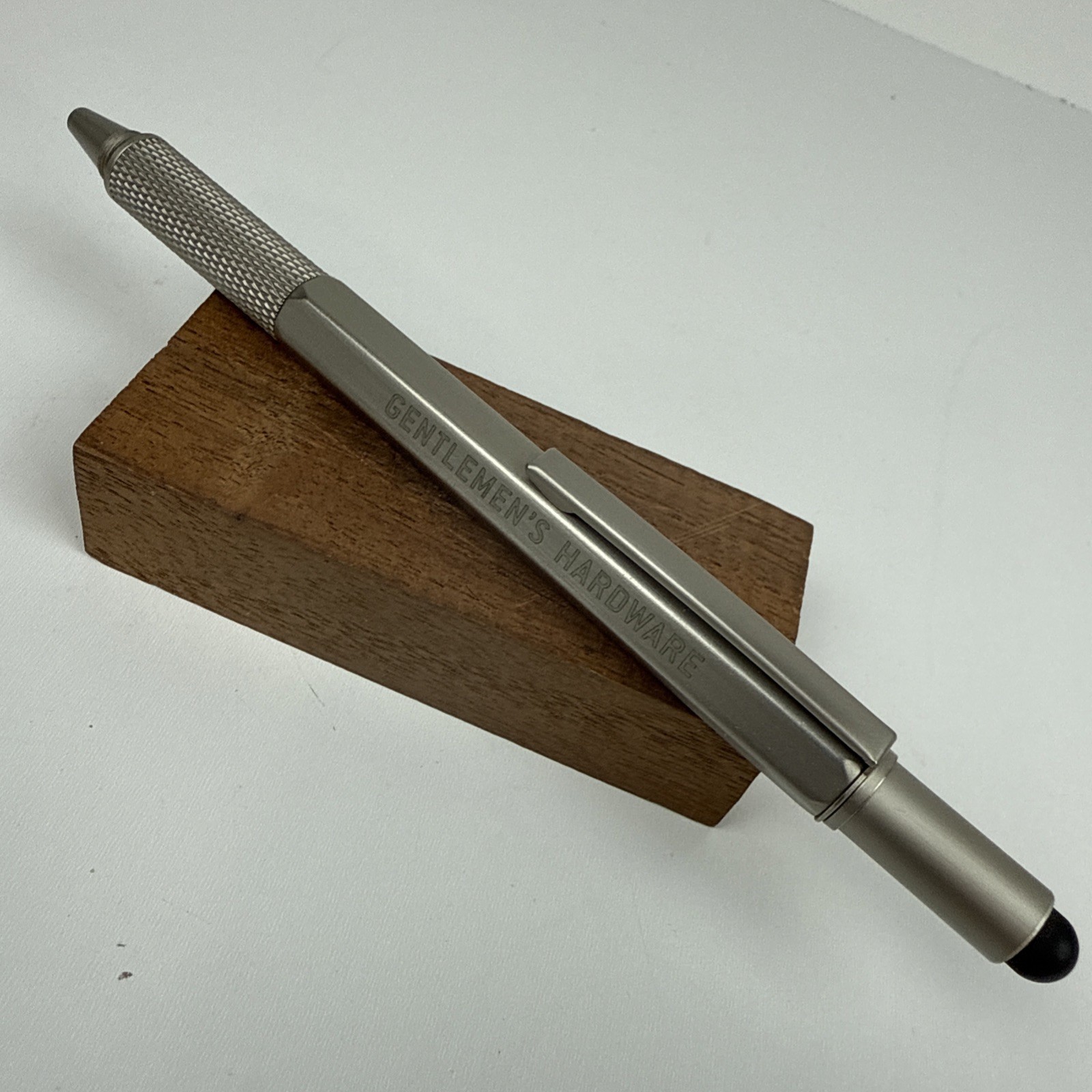 Gentlemen’s Hardware Tooling Pen Multi-Purpose Tool Silver Color Pen Screwdriver