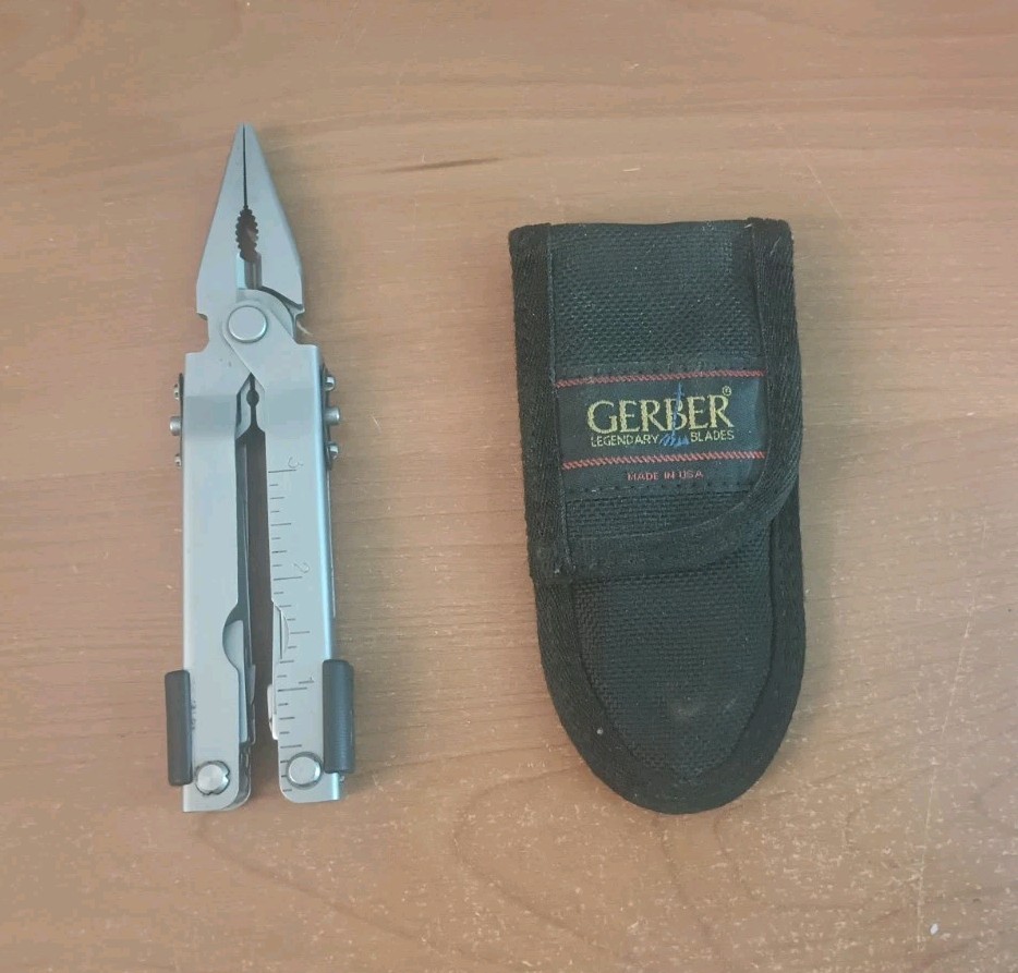 Gerber Multi-tool Stainless Needle Nose Pliers W Case Gerber Multi-tool