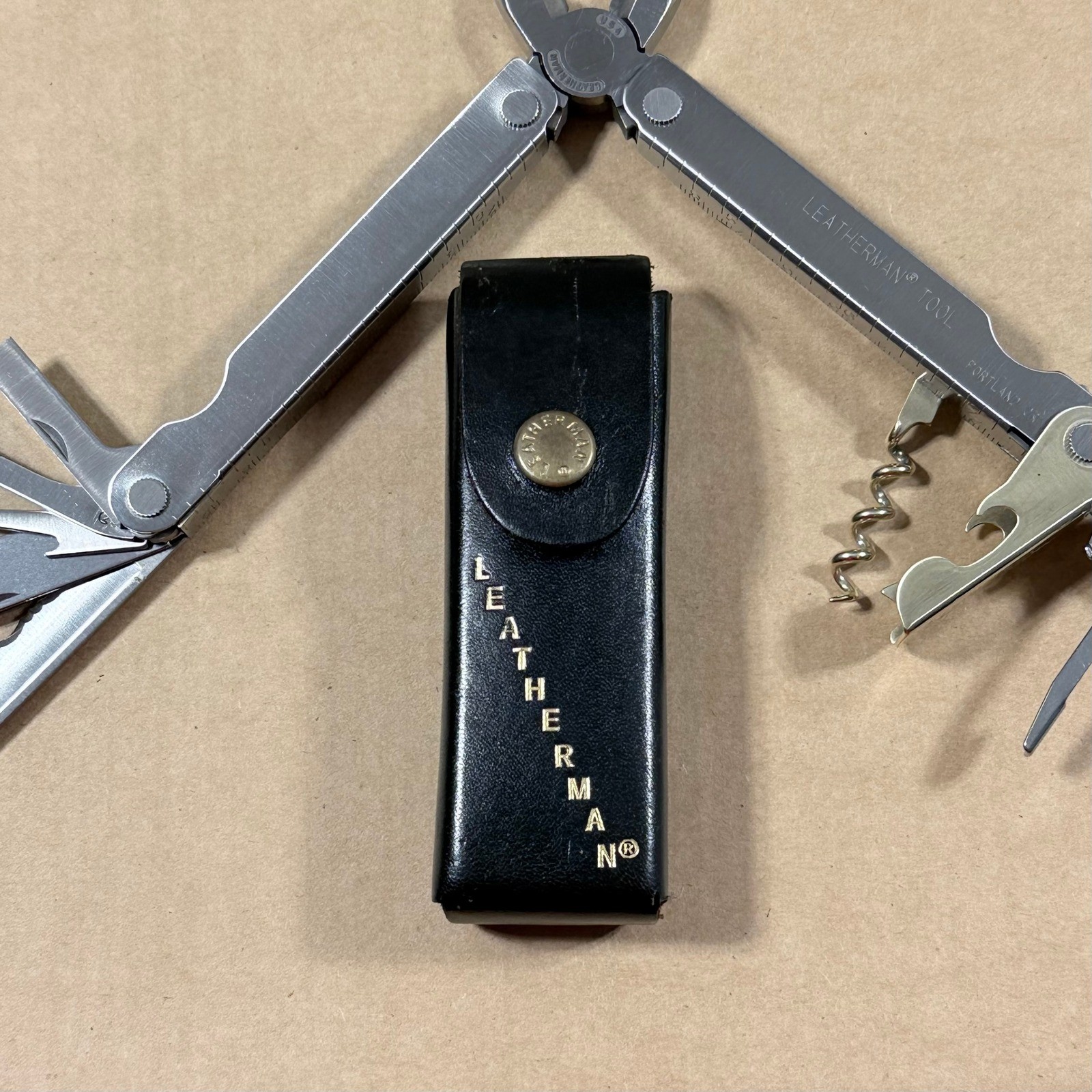 Leatherman Flair Multi-Tool Stainless 10/00 Corkscrew Sheath Knife RARE USA