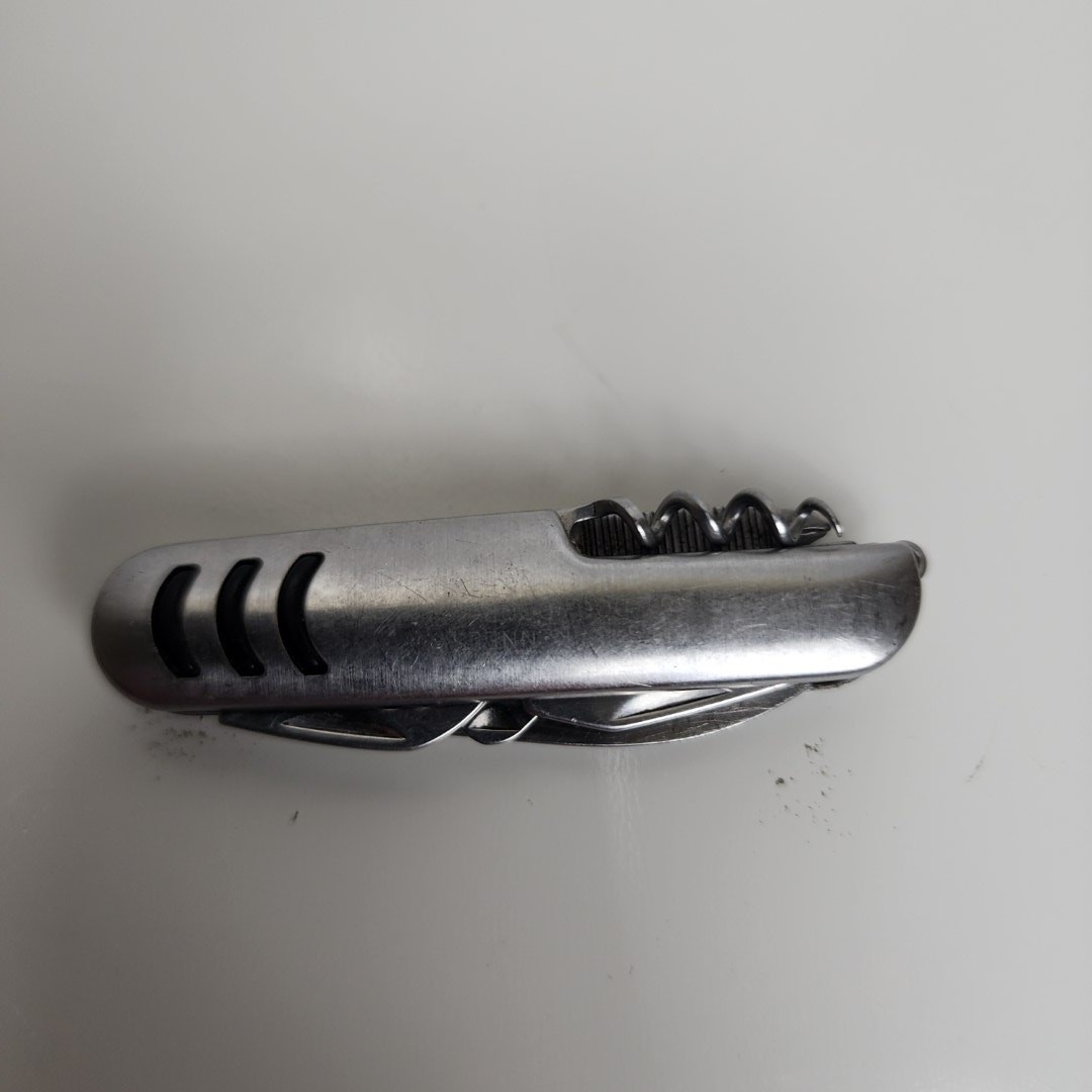 VTG 7in1 Multi 3 inch Rubber Grips Outdoor Stainless Steel Utility Camping Tool