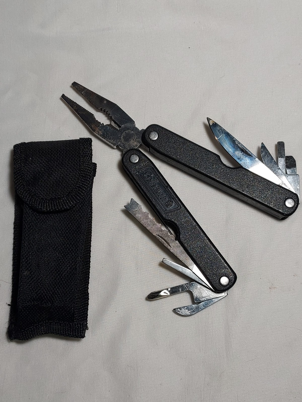Coleman Multi Tool with Nylon Pouch – Pliers, Blade, Screwdrivers