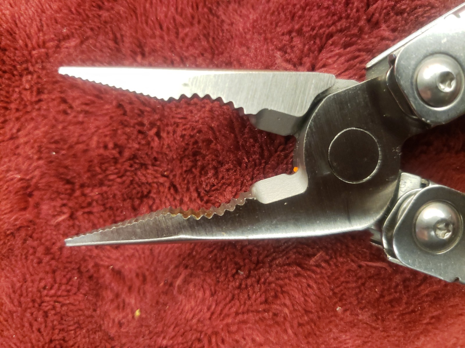 Leatherman Wingman Multi Tool with Holy Sheath 0620 Date Code