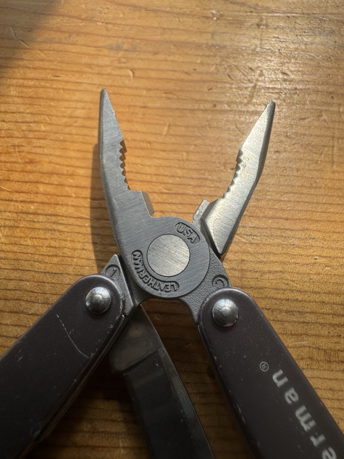 Leatherman Juice C2 Grey Multi Tool Discontinued