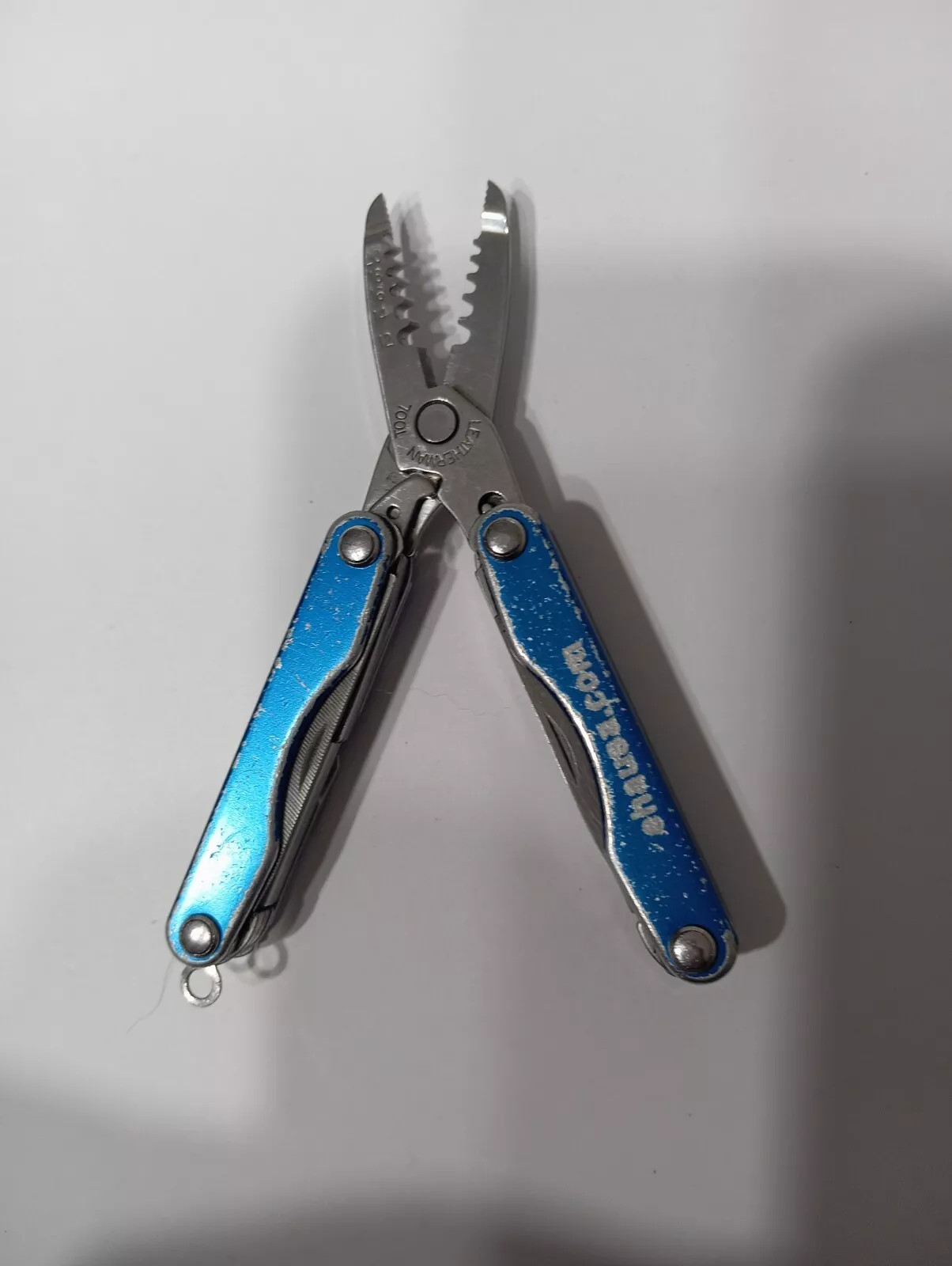 🔥 Leatherman Squirt E4 Stainless Steel Multitool Keychain Blue Very Rare