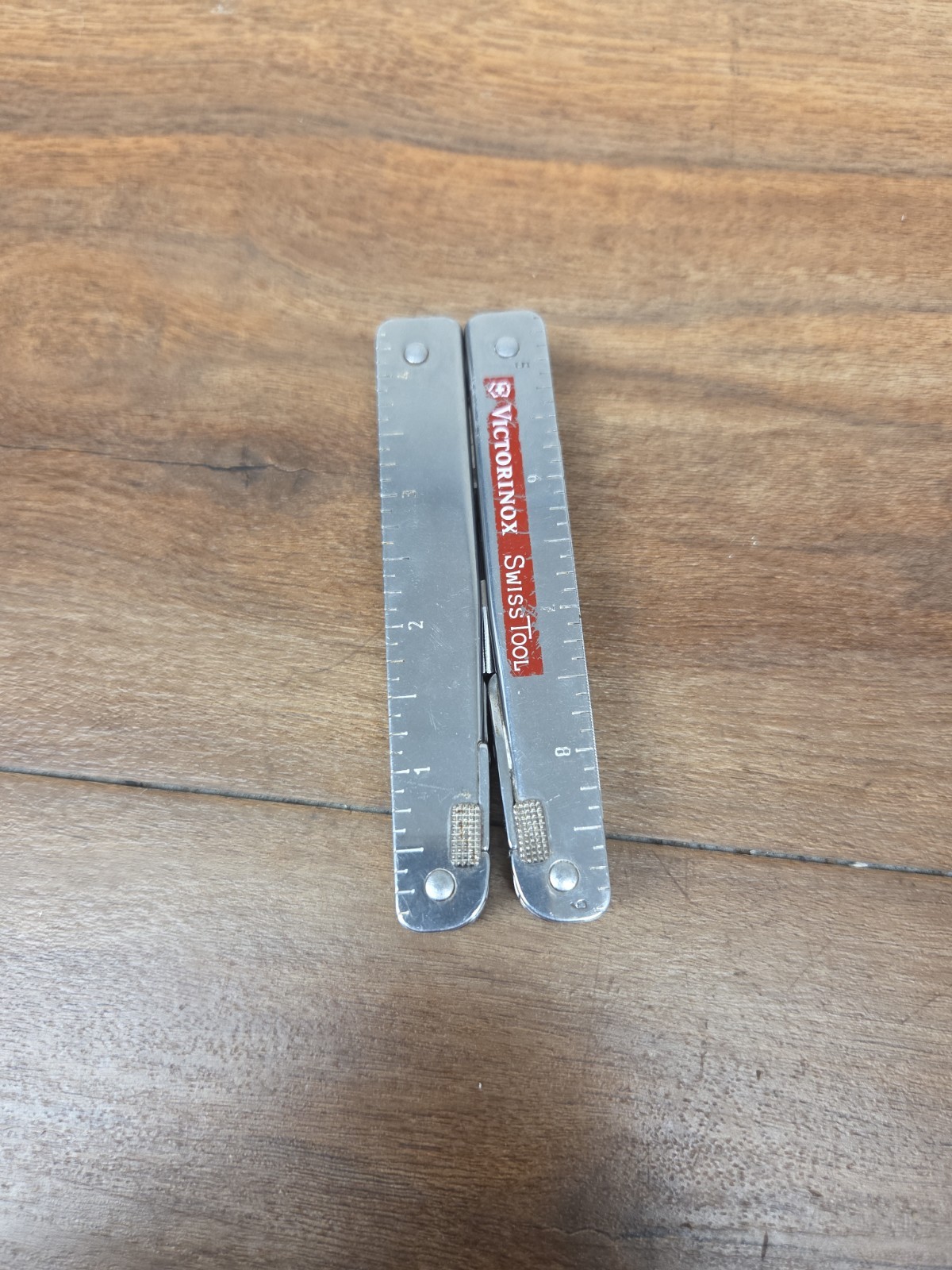 Victorinox (Swiss Army) Swiss Tool Multi Tool – Pliers *no Sheath