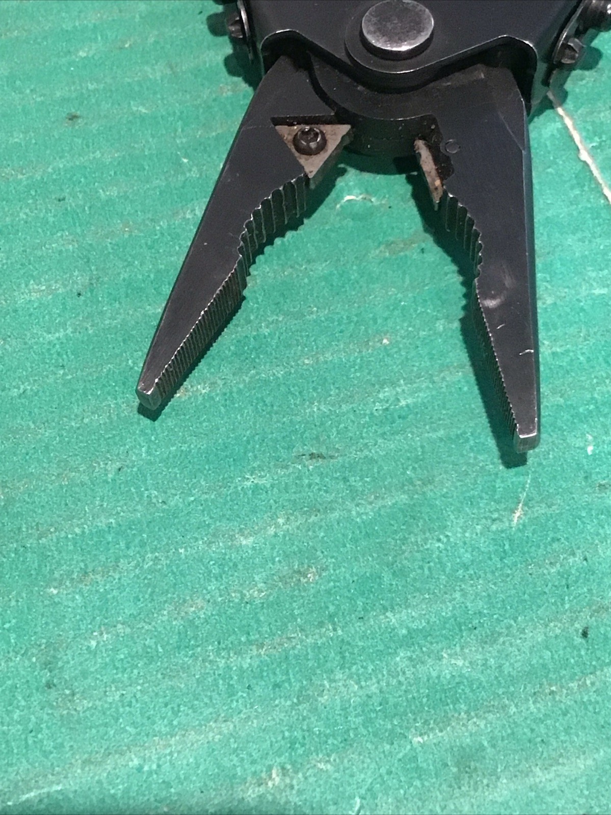 Gerber MP600 Multi-Tool Multi-Plier Needlenose Carbide Cutters Black Oxide