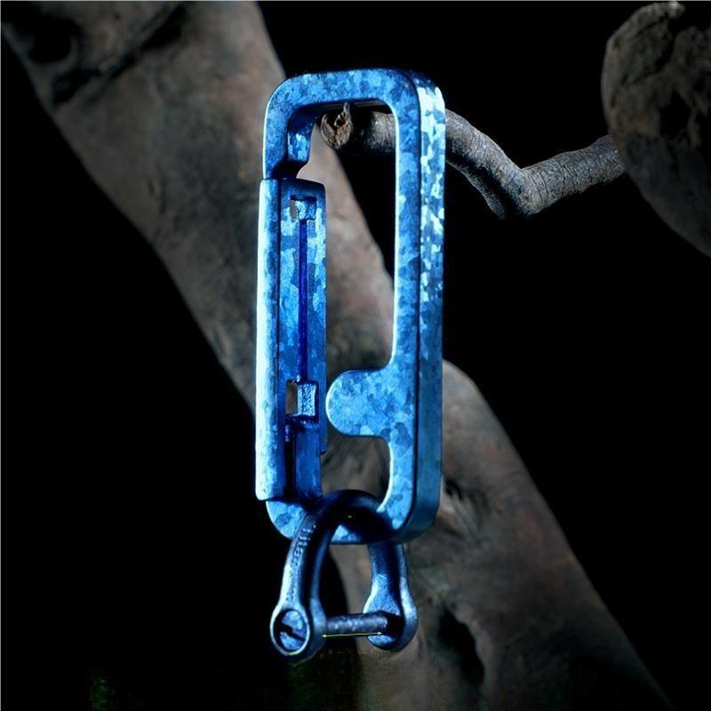 1PC EDC Titanium Carabiner Keychain Clip Car Key Chain Key Ring Holder Organizer
