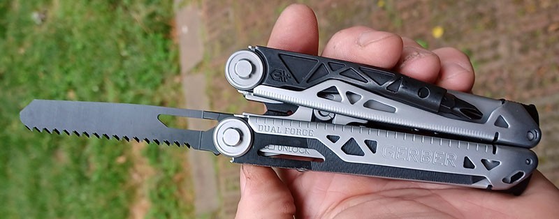 Gerber 31-003585 Multi-Tool – Black/Silver