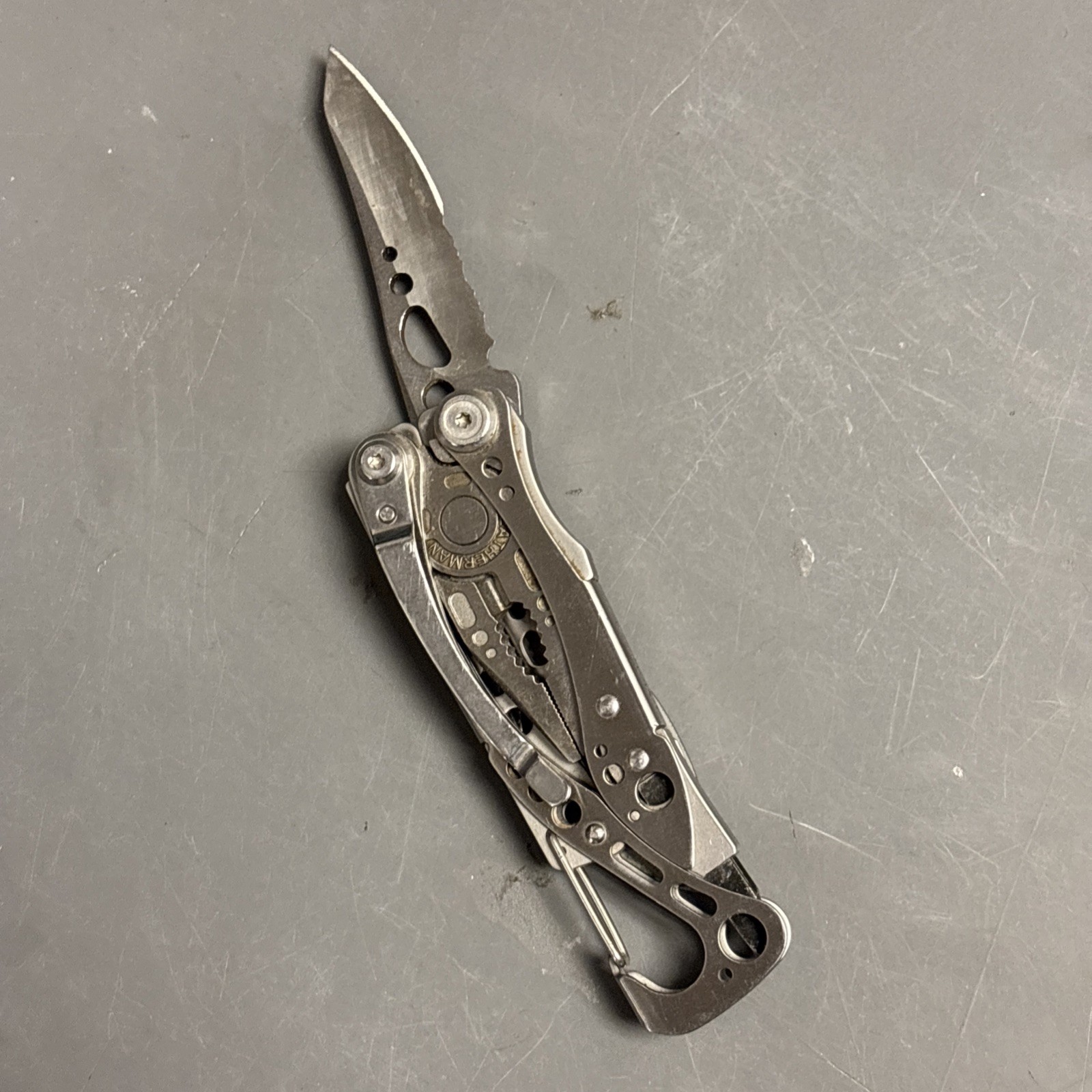 Leatherman Skeletool Multi-Tool