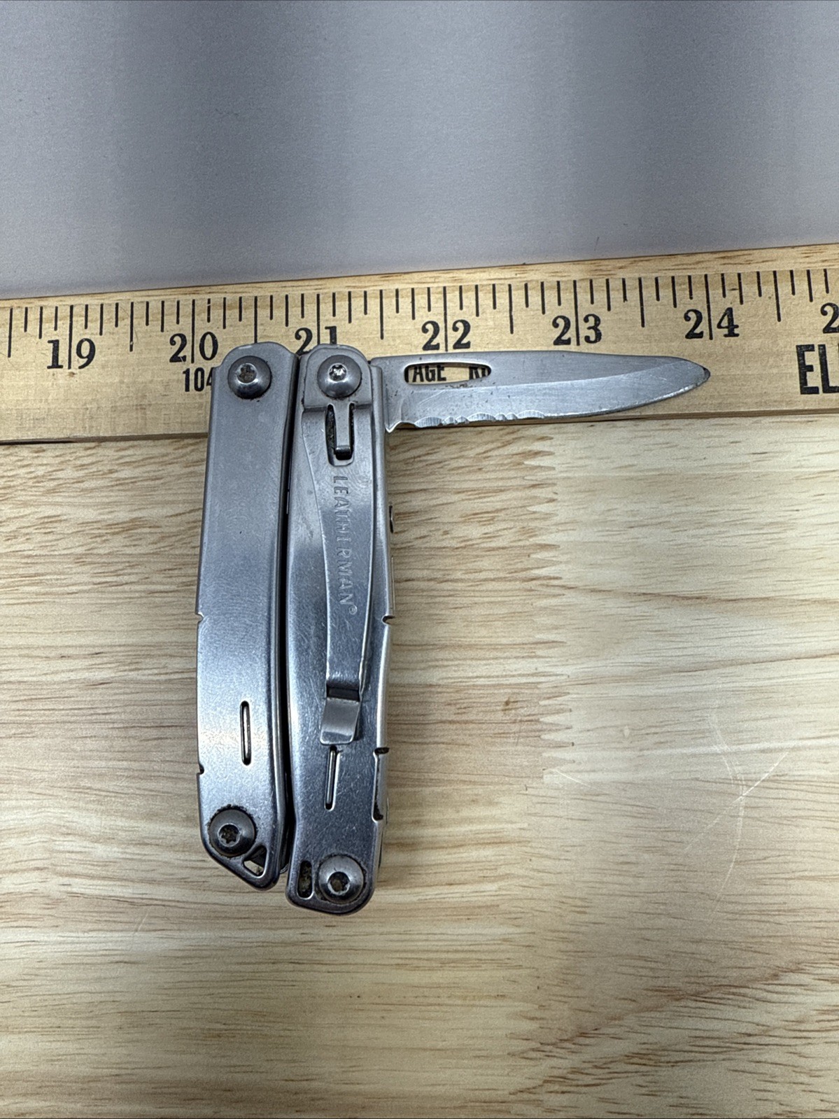 Leatherman Wingman Multi-tool Only – No Box/Sheath (832523)
